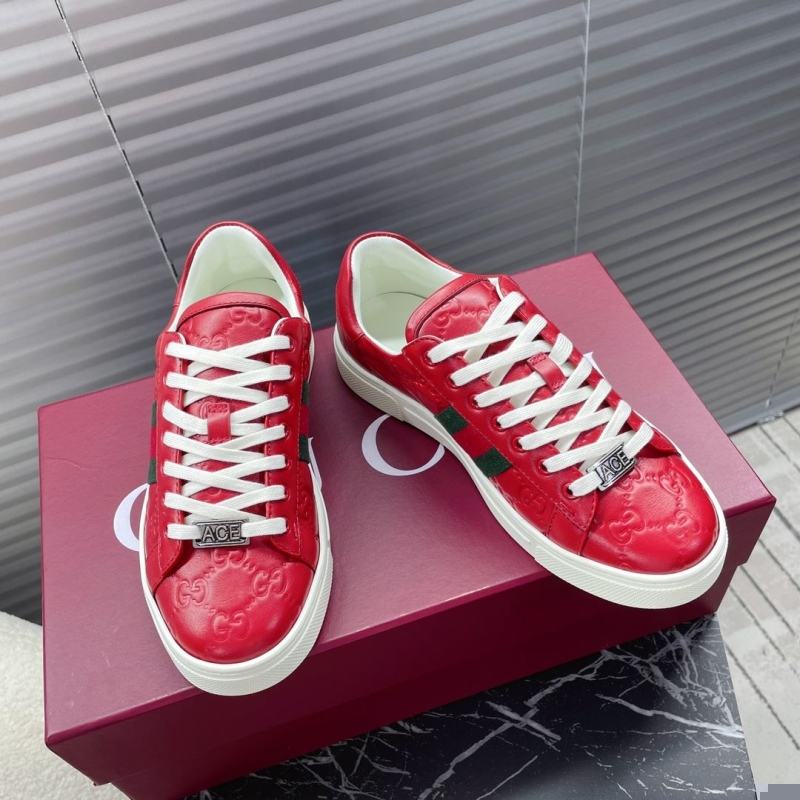 G*u*i casual shoes